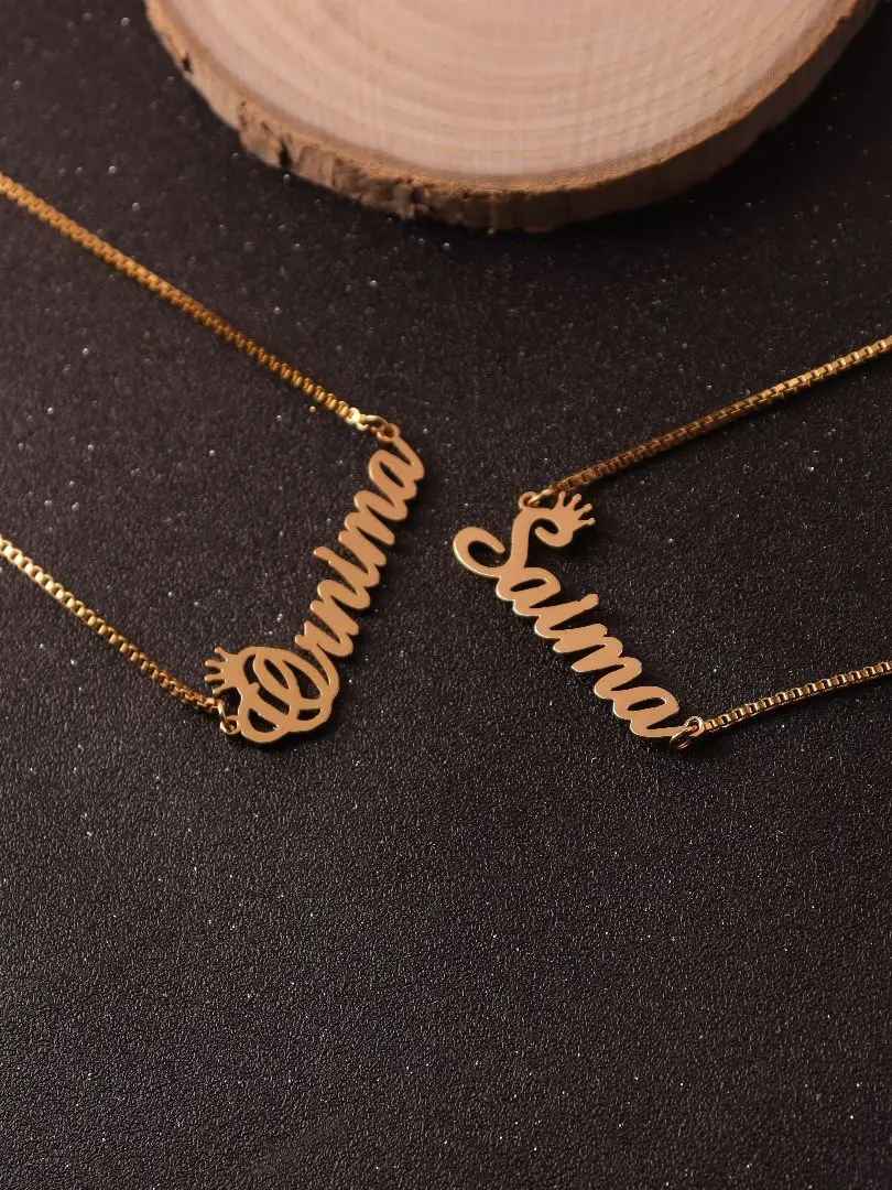 Fiona™ - Handgjord personlig namnhalsband