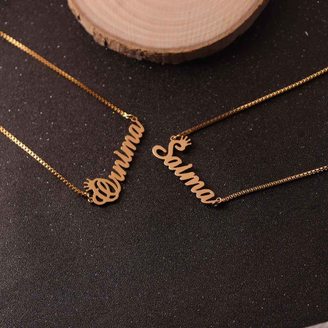 Fiona™ - Handgjord personlig namnhalsband
