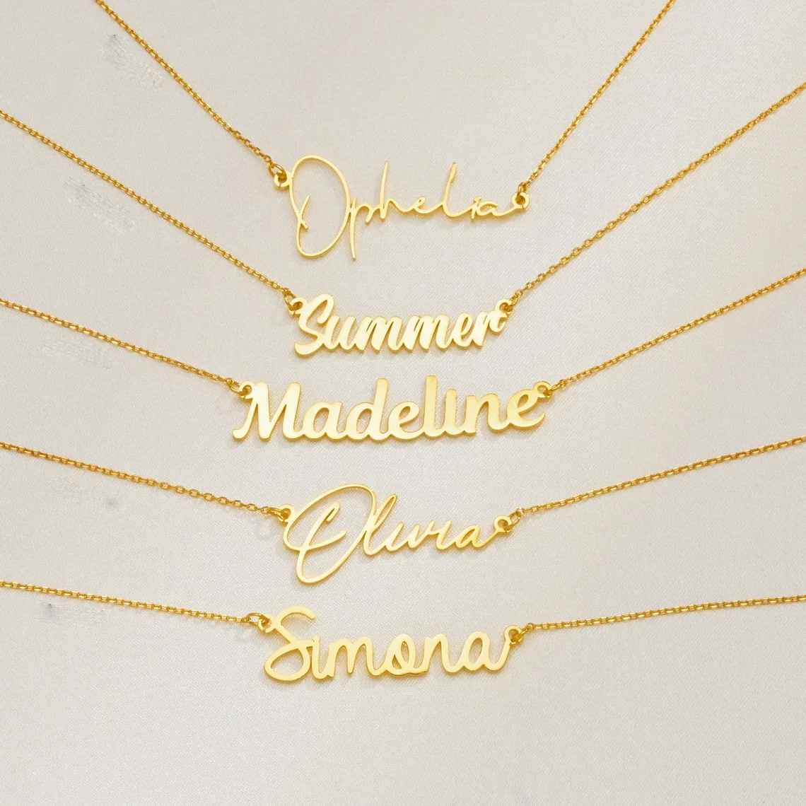 Esme™ - Handgjord personlig namnhalsband