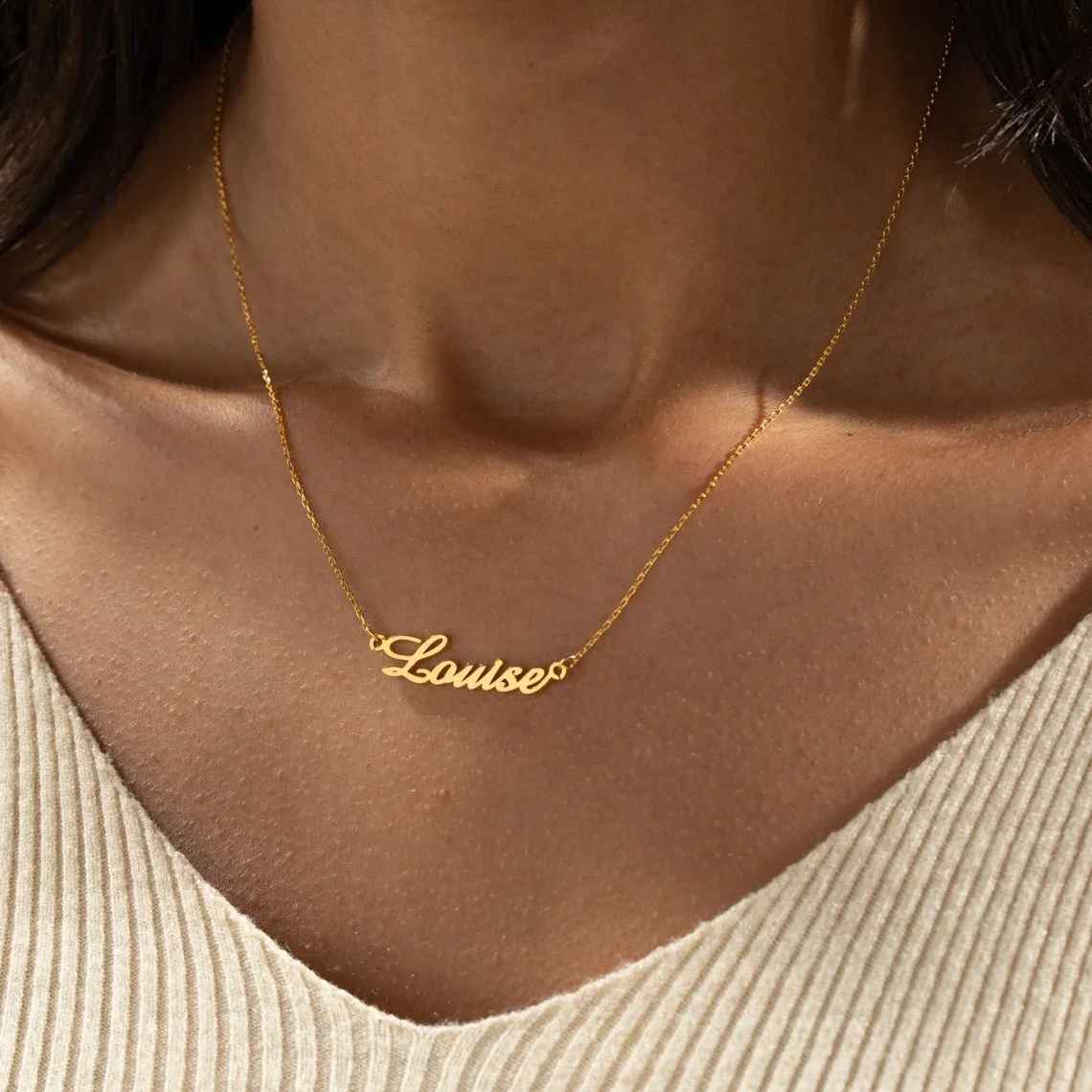 Esme™ - Handgjord personlig namnhalsband